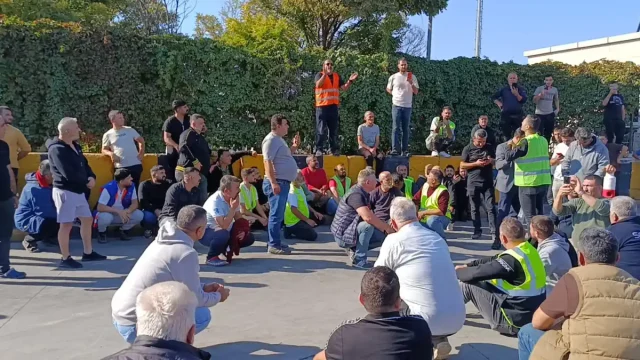 Edirne’de TIR şoförlerinden vize ve sınır isyanı
